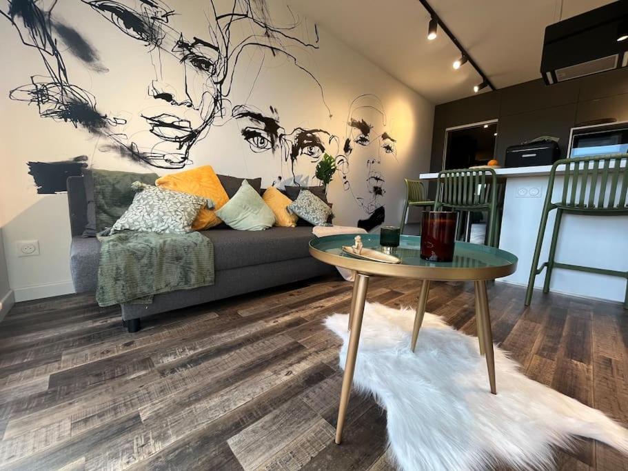 Angele - Relaxez-Vous ! Lägenhet La Roche-sur-Yon Exteriör bild